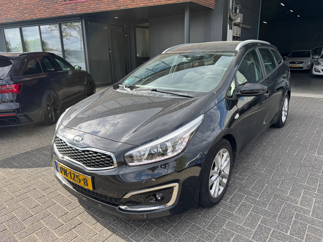Kia Cee'd Sportswagon - 1.0 T-GDi ComfortPlusLine Navigator CAMERA LED DEALER ONDERHOUDEN ORIG NL NAP - AutoWereld.nl