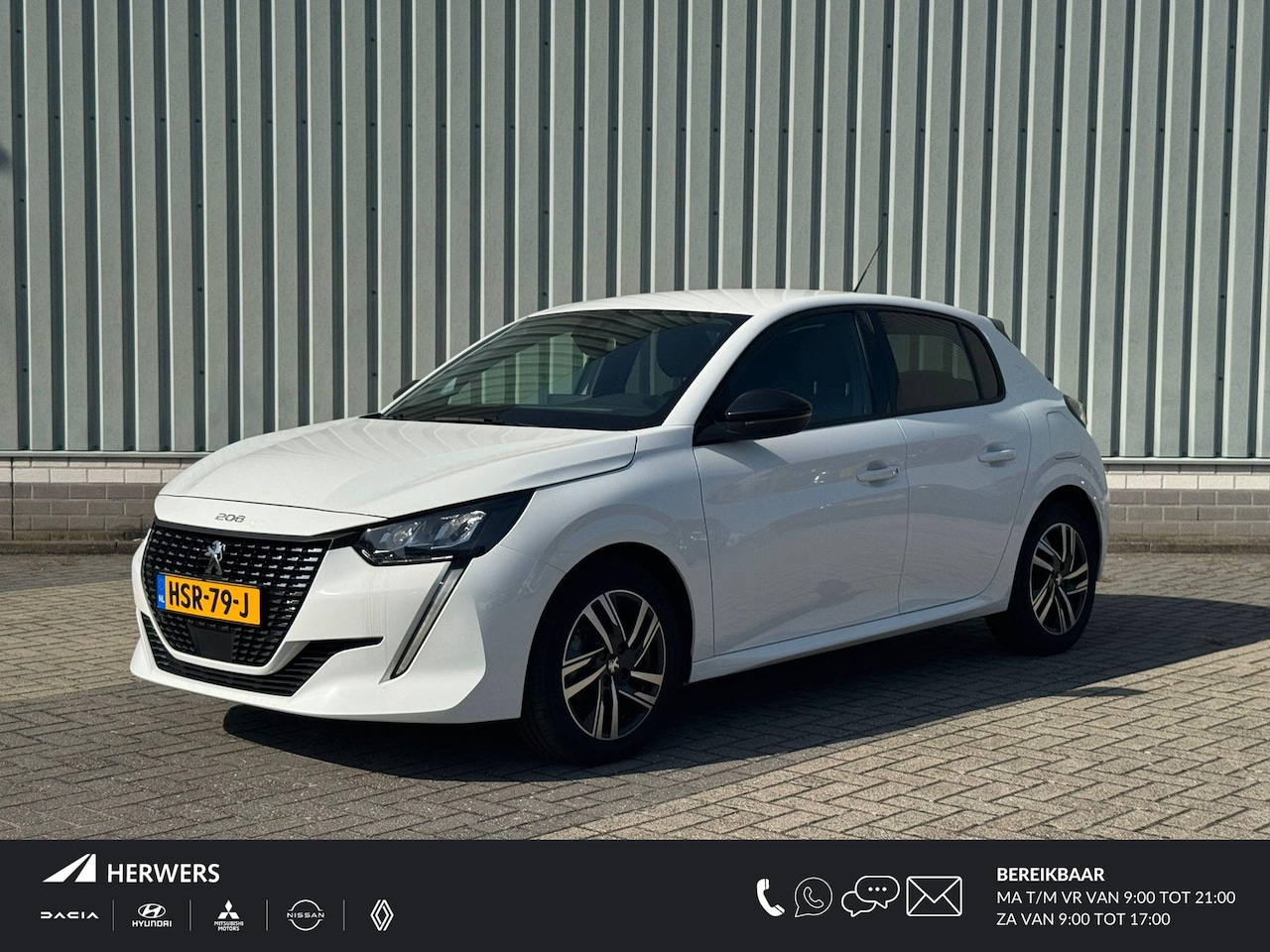 Peugeot 208 - 1.2 100pk Allure / Pack Drive Assist / Stoelverwarming voor / Adaptief cruise control / Ke - AutoWereld.nl