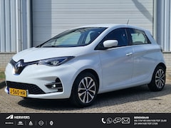 Renault Zoe - R135 Zen 52 kWh / 1e Eigenaar / Dealer Onderhouden / Apple Carplay & Android Auto / Climat