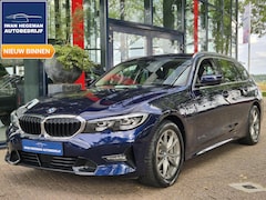 BMW 3-serie Touring - 330e Sport Line | Navigatie | Wegkl. Trekhaak | Climate Control | Cruise Control | LM Velg