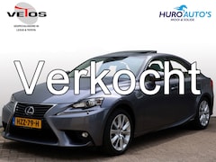 Lexus IS - 300h Business Line Pro | Schuifdak | Leder | Stoelverwarming