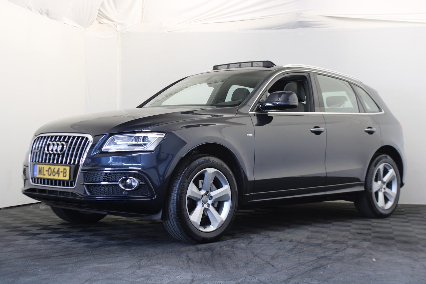 Audi Q5 - 2.0 TFSI quattro Adrenalin Sport |Org NL|Pano| 01-09 12:00 gesloten! - AutoWereld.nl