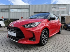 Toyota Yaris - 1.5 Hybrid Launch Edition Head up display | Adaptive Cruise Control | Apple Carplay | Half