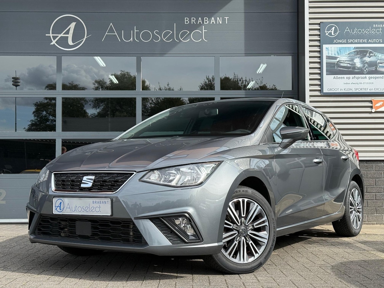 SEAT Ibiza - 1.0 TSI Excellence Clima Cruise CarPlay - AutoWereld.nl