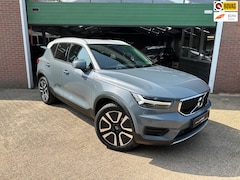 Volvo XC40 - 2.0 T4 R-Design|NAVI/H&K/CAMERA/ACC/CAR-PLAY/TWO TONE