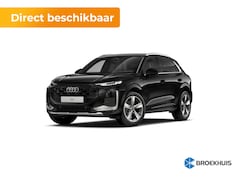 Audi Q3 - S edition | Adaptive cruise control | sound system | Cruise control