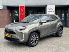 Toyota Yaris Cross - 1.5 Hybrid FIRST EDITION TREKHAAK KEYLESS 17'' LM-VELGEN CAMERA APPLE/ANDRIOD NAVI LED NL