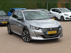 Peugeot 208 - 1.2 PureTech GT-Line / Panoramadak / Camera / Navigatie / 17'' / Half leder / Dodehoek / C