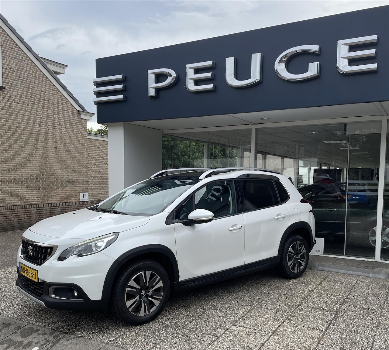 Peugeot 2008 - 1.2 VTI 81KW - AutoWereld.nl