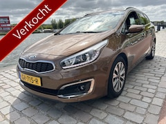 Kia Cee'd Sportswagon - 1.6 GDI DynamicLine airco/ecc navigatie/camera apk