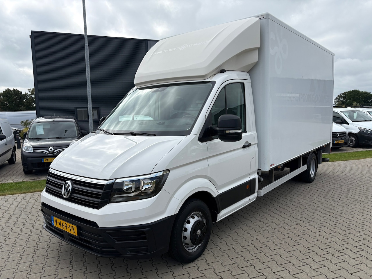 Volkswagen Crafter - 50 2.0 TDI L4H3 DL Bakwagen - AutoWereld.nl