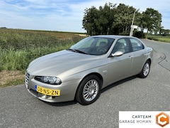 Alfa Romeo 156 - 2.5 V6 Distinctive