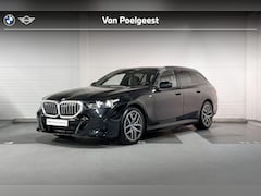 BMW 5-serie Touring - 530e | M-Sport Pro | Travel Pack | Comfort Pack | Harman/Kardon | Comfort Access