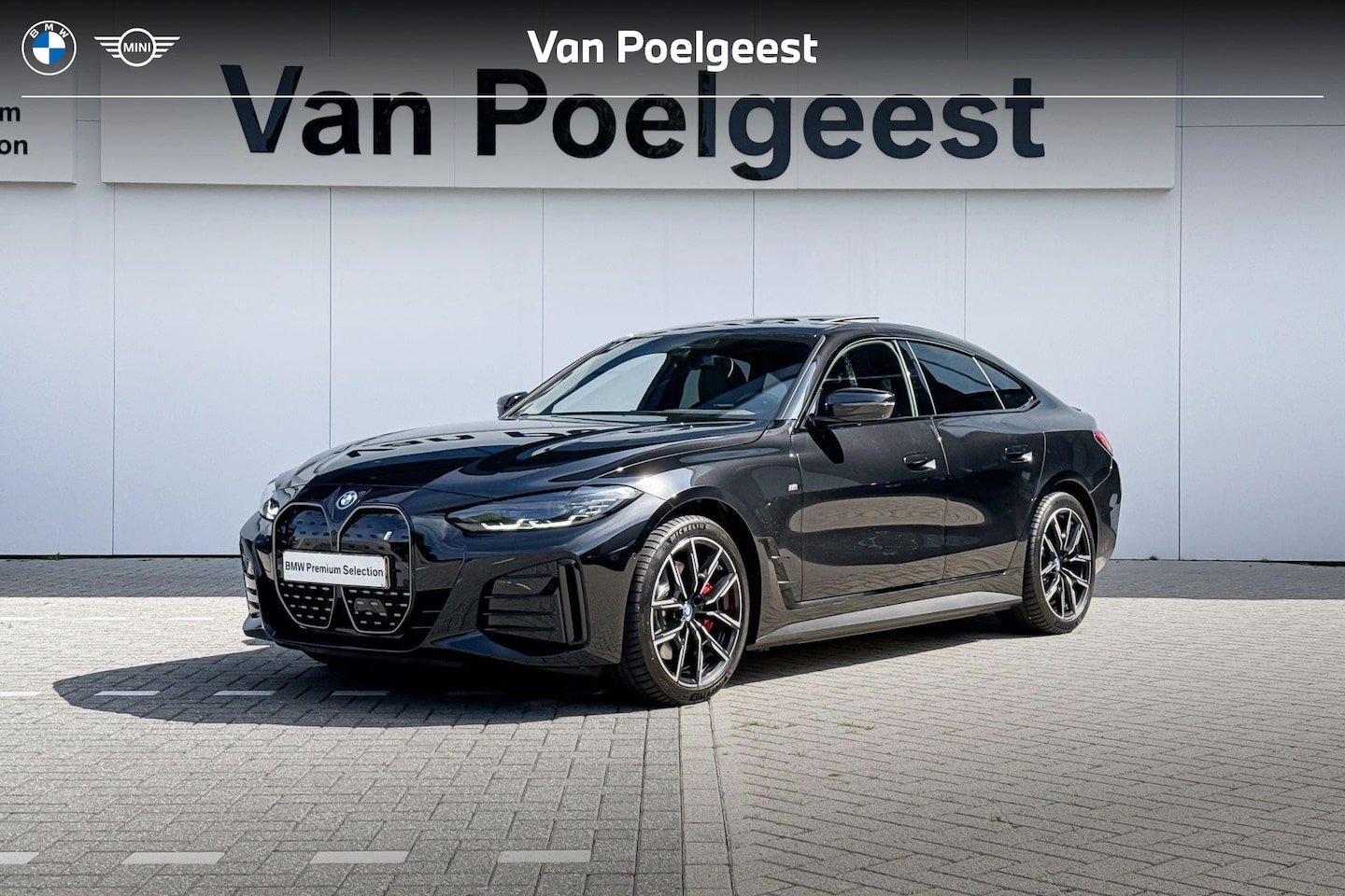 BMW i4 - eDrive35 High Executive 70 kWh M Sport | Schuifdak | Stuur verwarming | Summer Sale 50 - AutoWereld.nl
