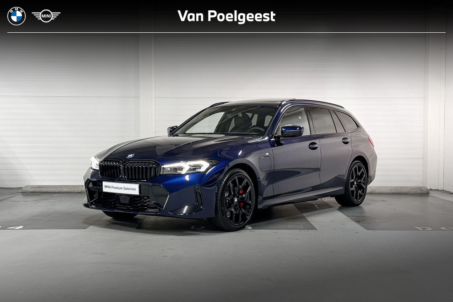 BMW 3-serie Touring - 330e xDrive M-Sport Pro | Comfort Pack | Innovation Pack | Harman/Kardon | Schuif-/Kanteld - AutoWereld.nl