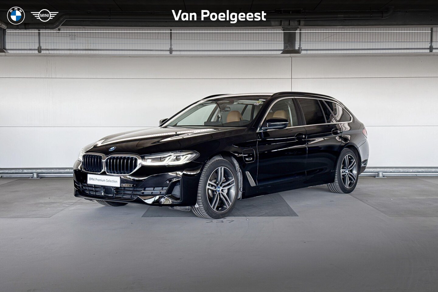 BMW 5-serie Touring - 530e Business Edition Plus | Summer Sale 100 - AutoWereld.nl