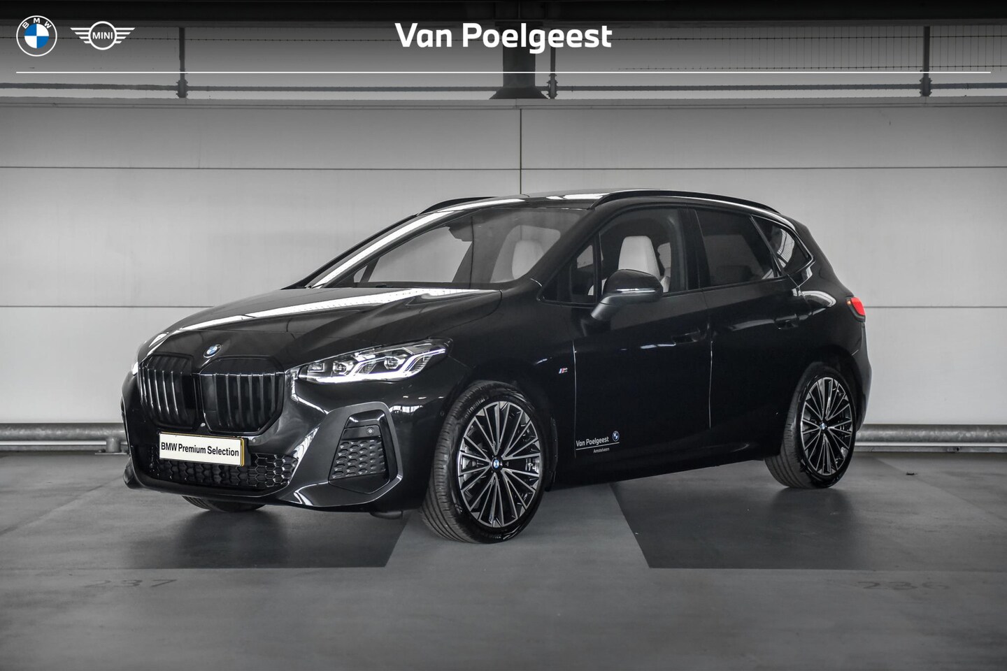 BMW 2-serie Active Tourer - 218i | Trekhaak met elektrisch wegklapbare kogel | Actiefstoelen voor | Summer Sale 100 - AutoWereld.nl