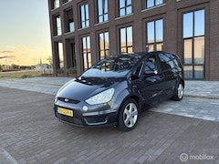 Ford S-Max - 2.0 Titanium Cruise Navi Clima PDC NAP