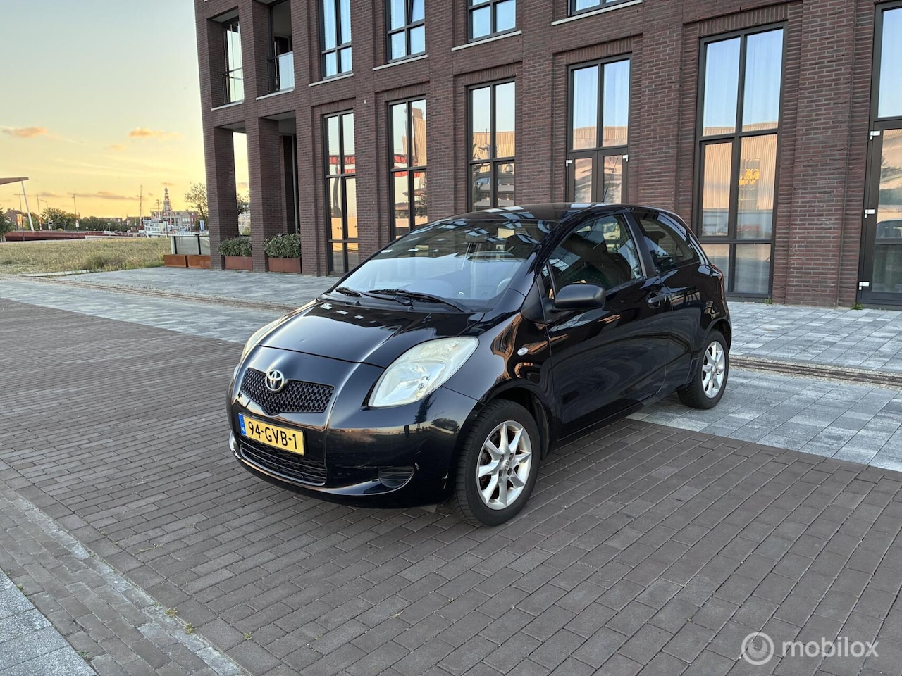 Toyota Yaris - 1.3 VVTi Luna 1.3 VVTi Luna NAP LM - AutoWereld.nl