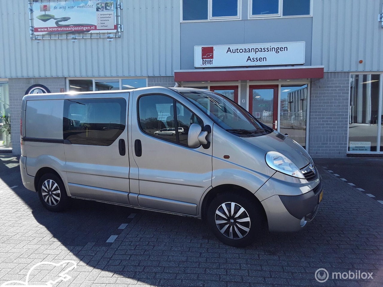Opel Vivaro - 2.0 L1H1 114 pk Automaat 2.0 CDTI L1H1 DC - AutoWereld.nl