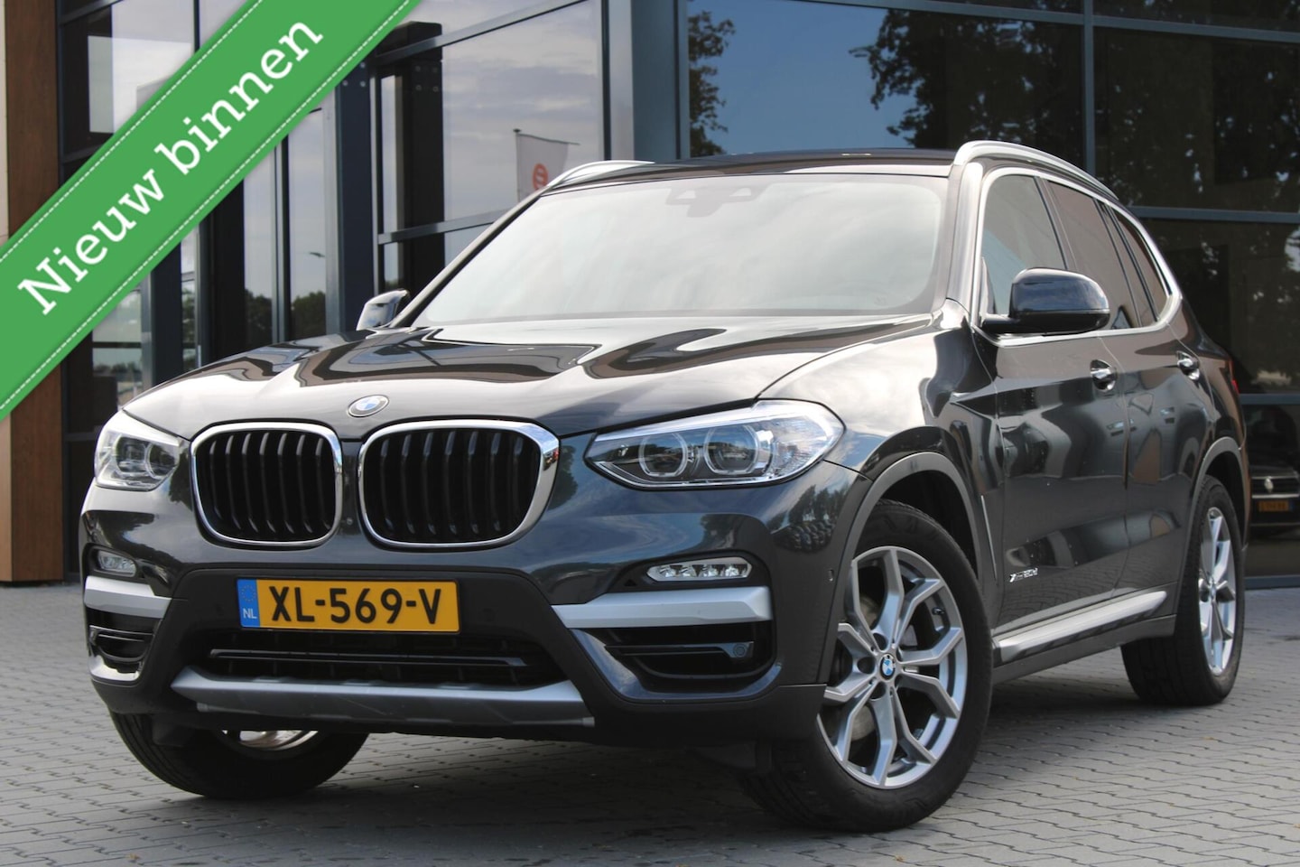 BMW X3 - xDrive20d Automaat | 360 Camera | Leder | Sportstoelen | Trekhaak - AutoWereld.nl