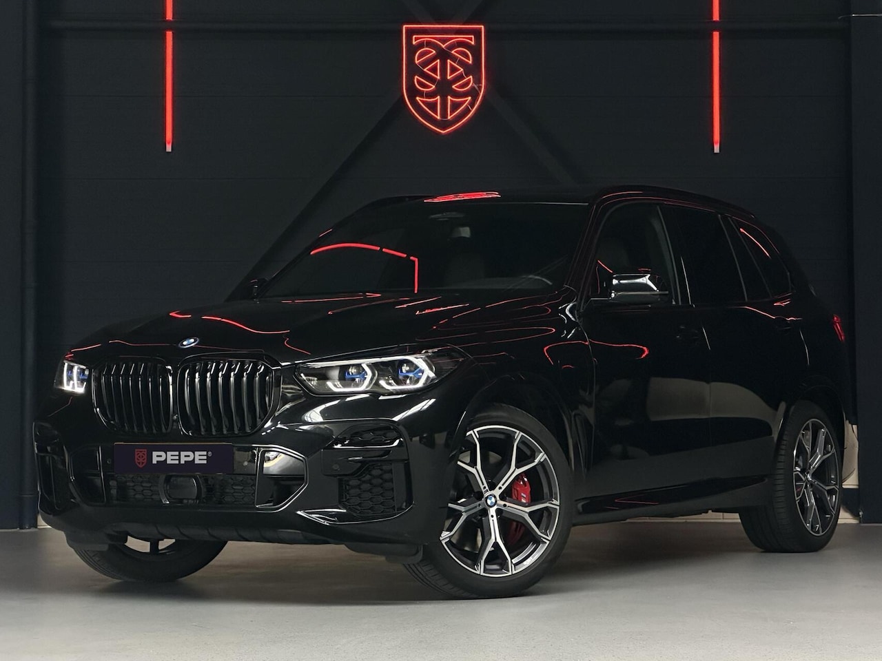 BMW X5 - xDrive45e M-Sport |PANO|TREK|LUCHTV.|LASER|HUD|360° - AutoWereld.nl
