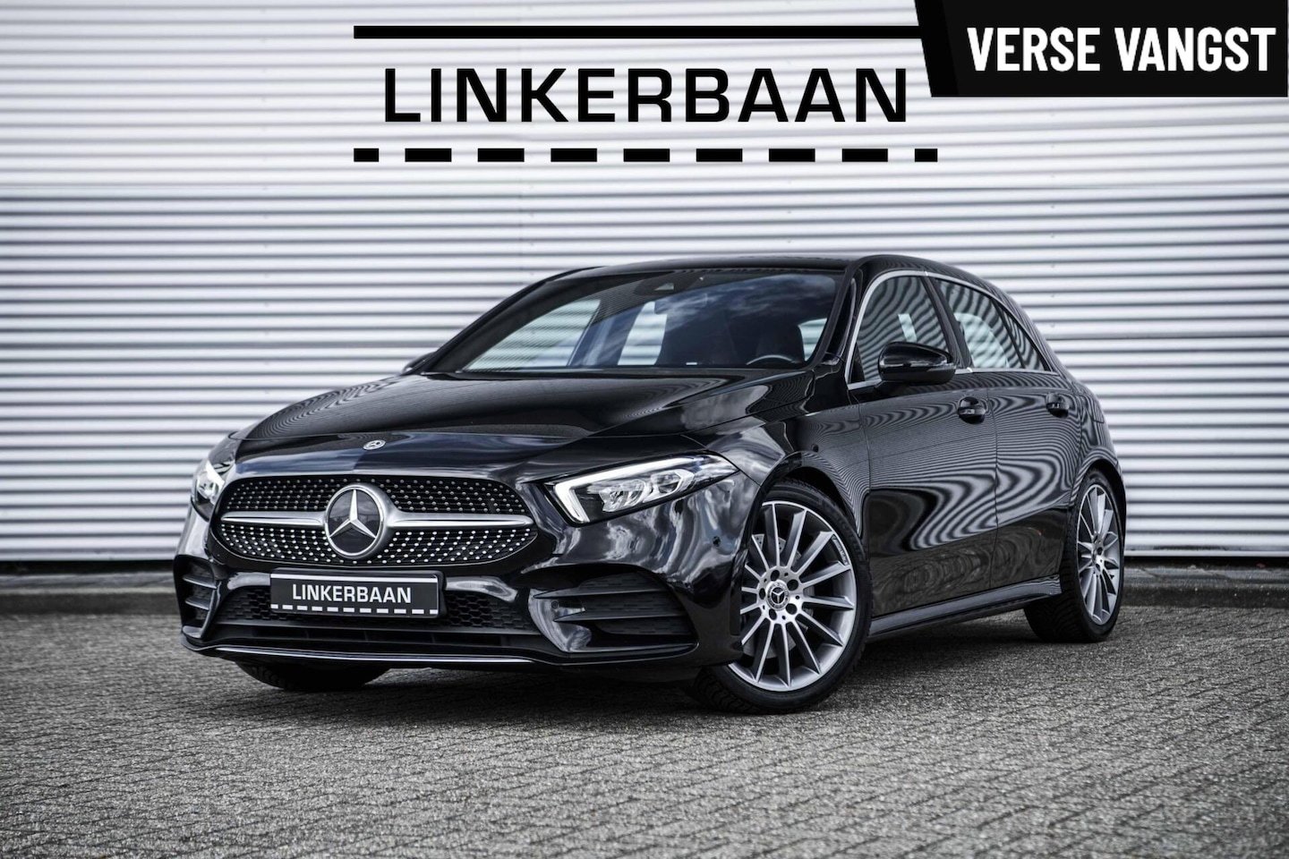 Mercedes-Benz A-klasse - 250 4MATIC | AMG Pakket | Panoramadak | MBUX | 19 inch | - AutoWereld.nl