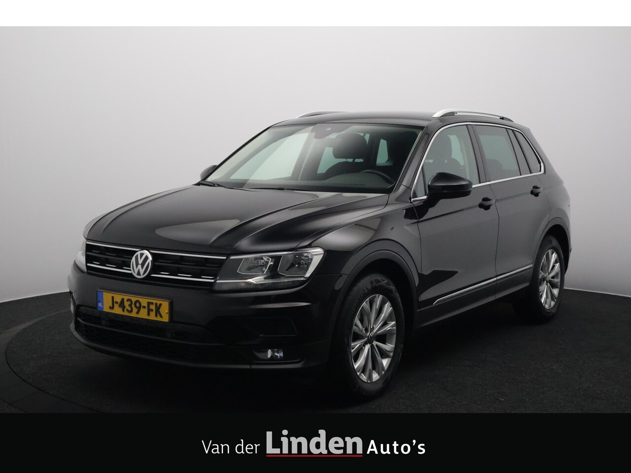 Volkswagen Tiguan - 2.0 TDI Comfortline Business | Automaat | Navigatie | Carplay&Android - AutoWereld.nl