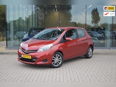 Toyota Yaris - 1.3 VVT-i Comfort | Stoelverwarming | Voor- verwarming | Achteruitrijcamera