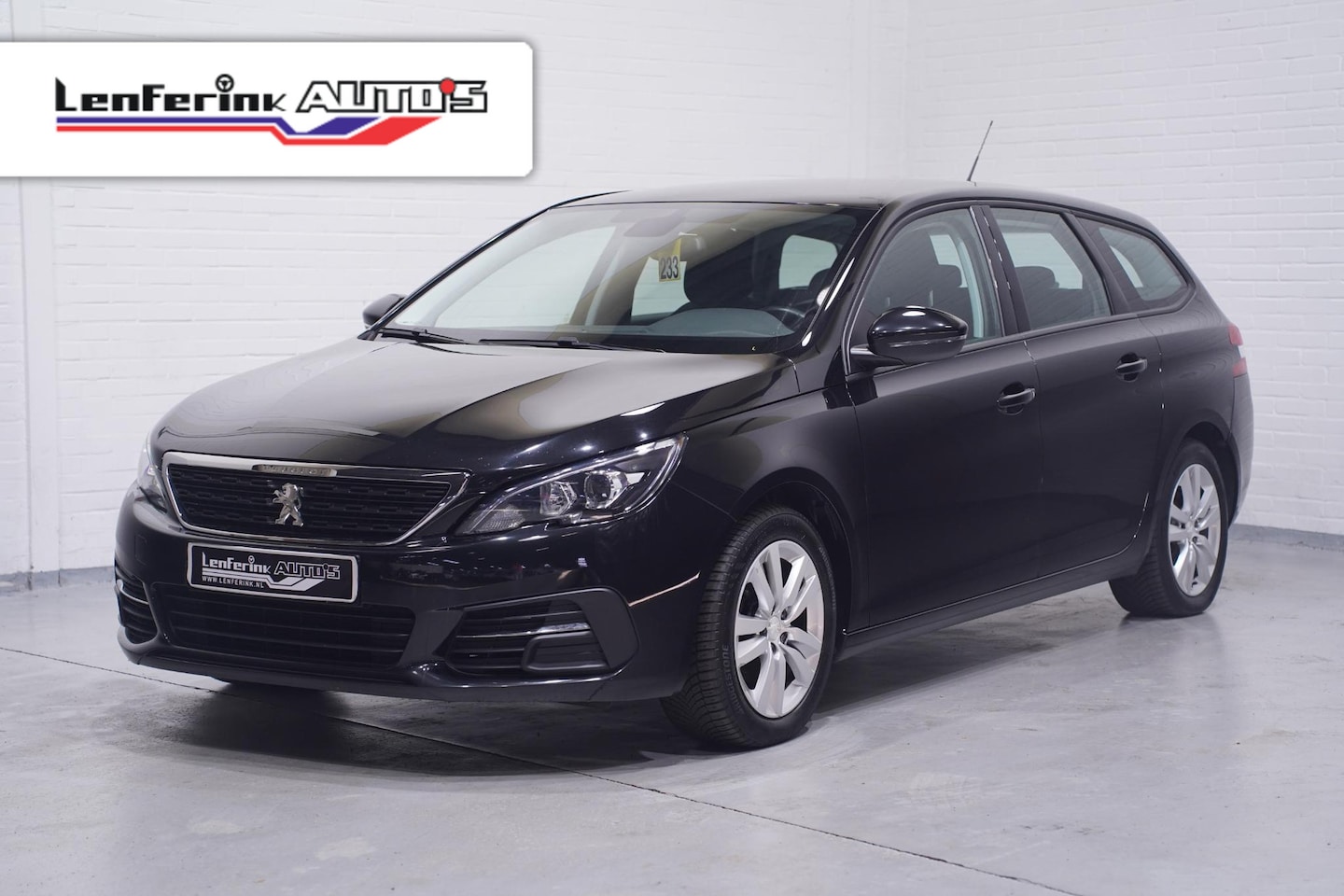 Peugeot 308 - 1.5 HDI Active Pack Navi Cruise Control Apple/Android Carplay PDC Achter LMV '16' - AutoWereld.nl