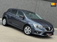 Renault Mégane - 1.3 TCe Limited Navigatie| LED |Cruise Control