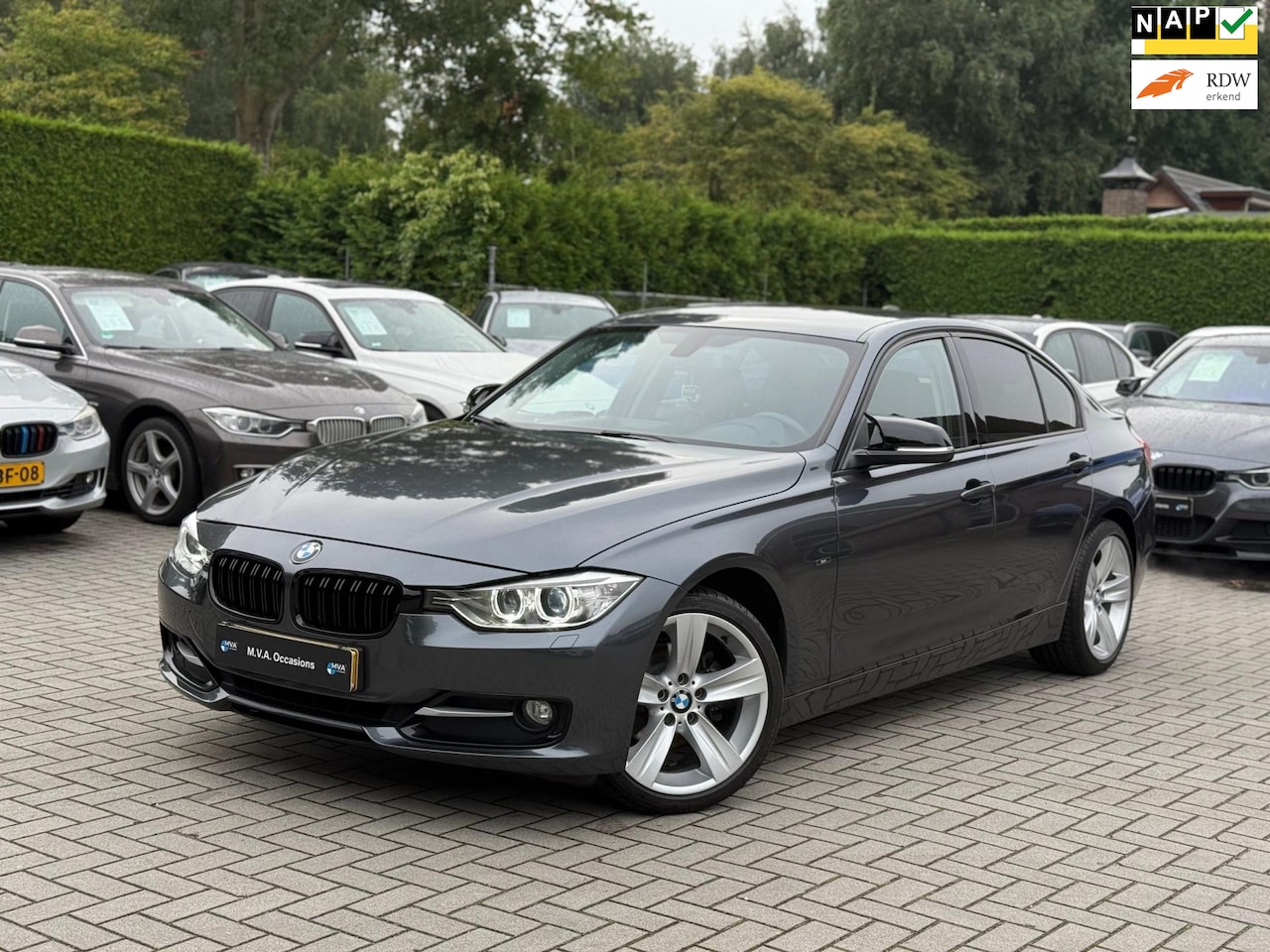 BMW 3-serie - 320i EfficientDynamics Edition High Executive Sport|Ketting vervangen|Leder|Navigatie|Xeno - AutoWereld.nl