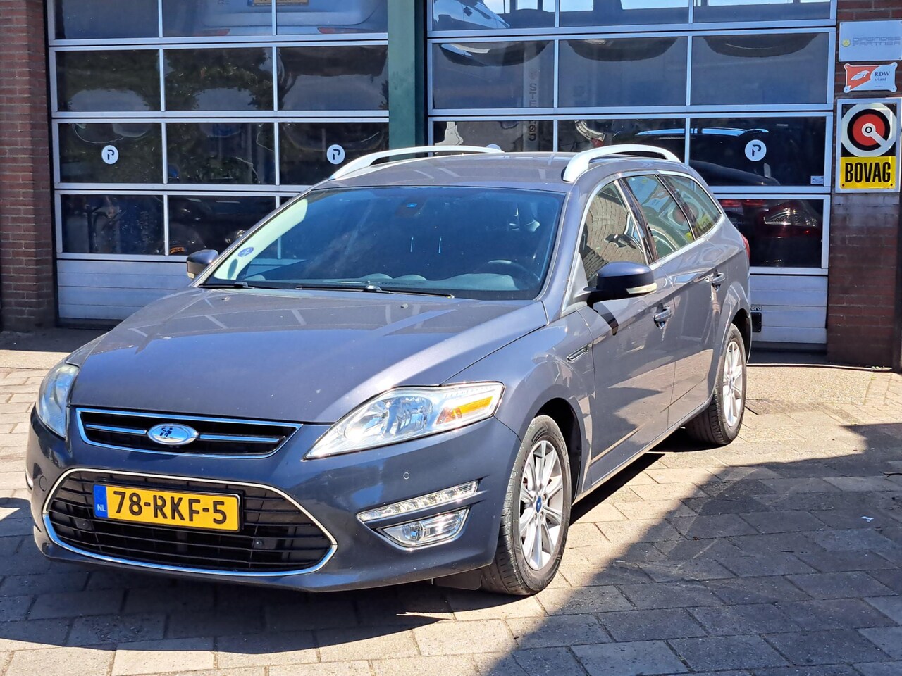 Ford Mondeo Wagon - 1.6 EcoBoost Titanium 1.6 EcoBoost Titanium - AutoWereld.nl