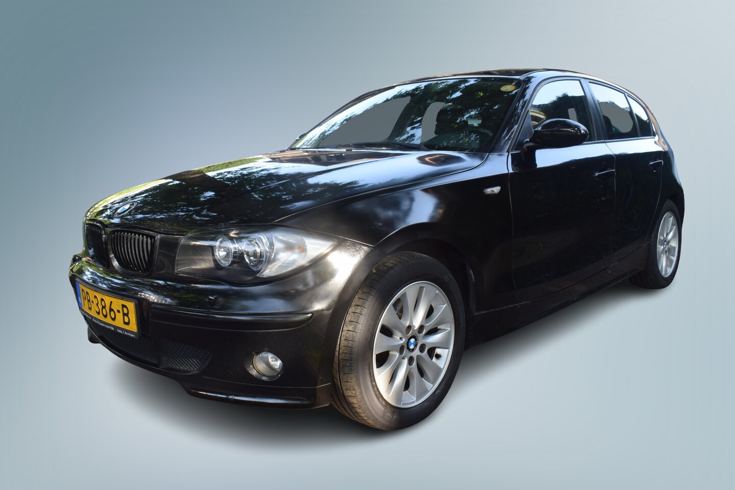 BMW 1-serie - 116i High Executive Cruise/Airco - AutoWereld.nl
