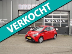Toyota Aygo - 1.0 VVT-i x-play Automaat Camera Airco Elek Pakket 5Deurs 2022bj GARANTIE