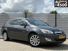 Opel Astra Sports Tourer - 1.4 Cosmo Navi, Trekhaak, Nieuwe apk