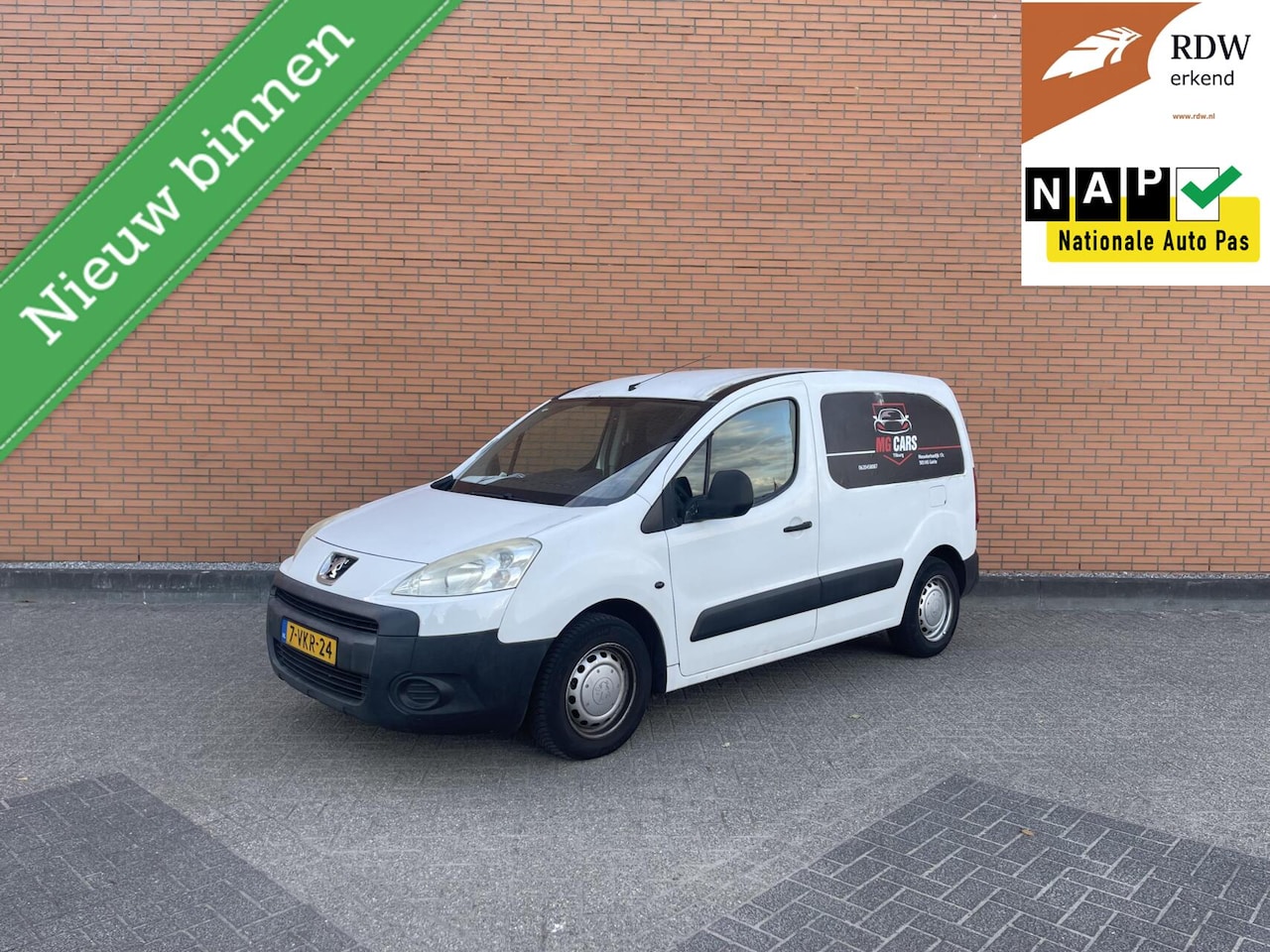 Peugeot Partner - bestel 120 1.6 HDI EURO5 | NAP | AIRCO | NAV - AutoWereld.nl