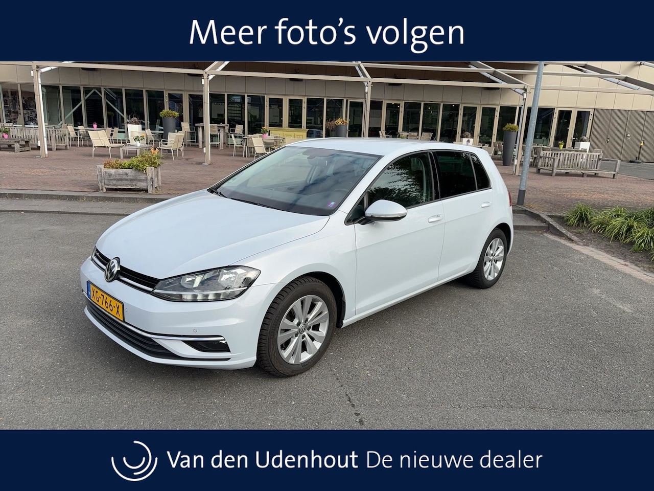 Volkswagen Golf - 1.0 TSI 115pk Comfortline / Navigatie / Adaptive Cruise Control / Parkeersensoren - AutoWereld.nl
