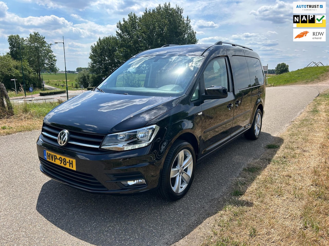 Volkswagen Caddy Maxi - 1.4 TSI Family DSG Trekhaak 7 personen - AutoWereld.nl