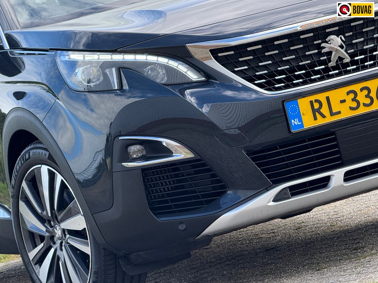 Peugeot 3008 - 1.2 PureTech 130pk Allure - Hurricane - Carplay/Dab+/19''Washington - AutoWereld.nl