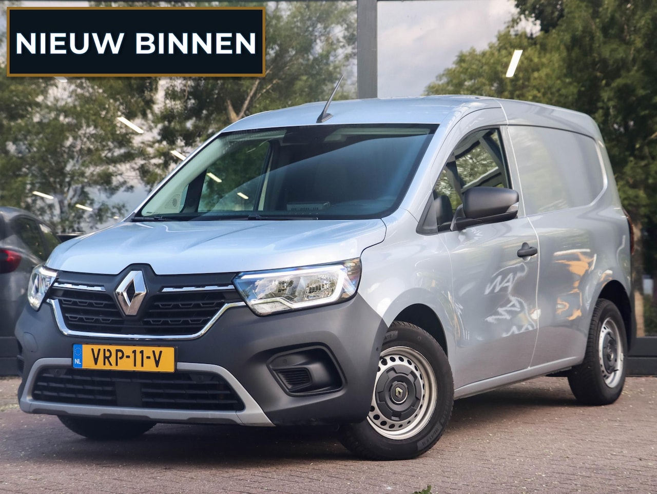Renault Kangoo - 1.5 Blue dCi 95 Comfort | Navigatie | Trekhaak | CarPlay - AutoWereld.nl