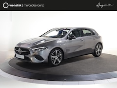 Mercedes-Benz A-klasse - 180 Star Edition Luxury Line | Night | Achteruitrijcamera | LED-koplampen | Dodehoekassist