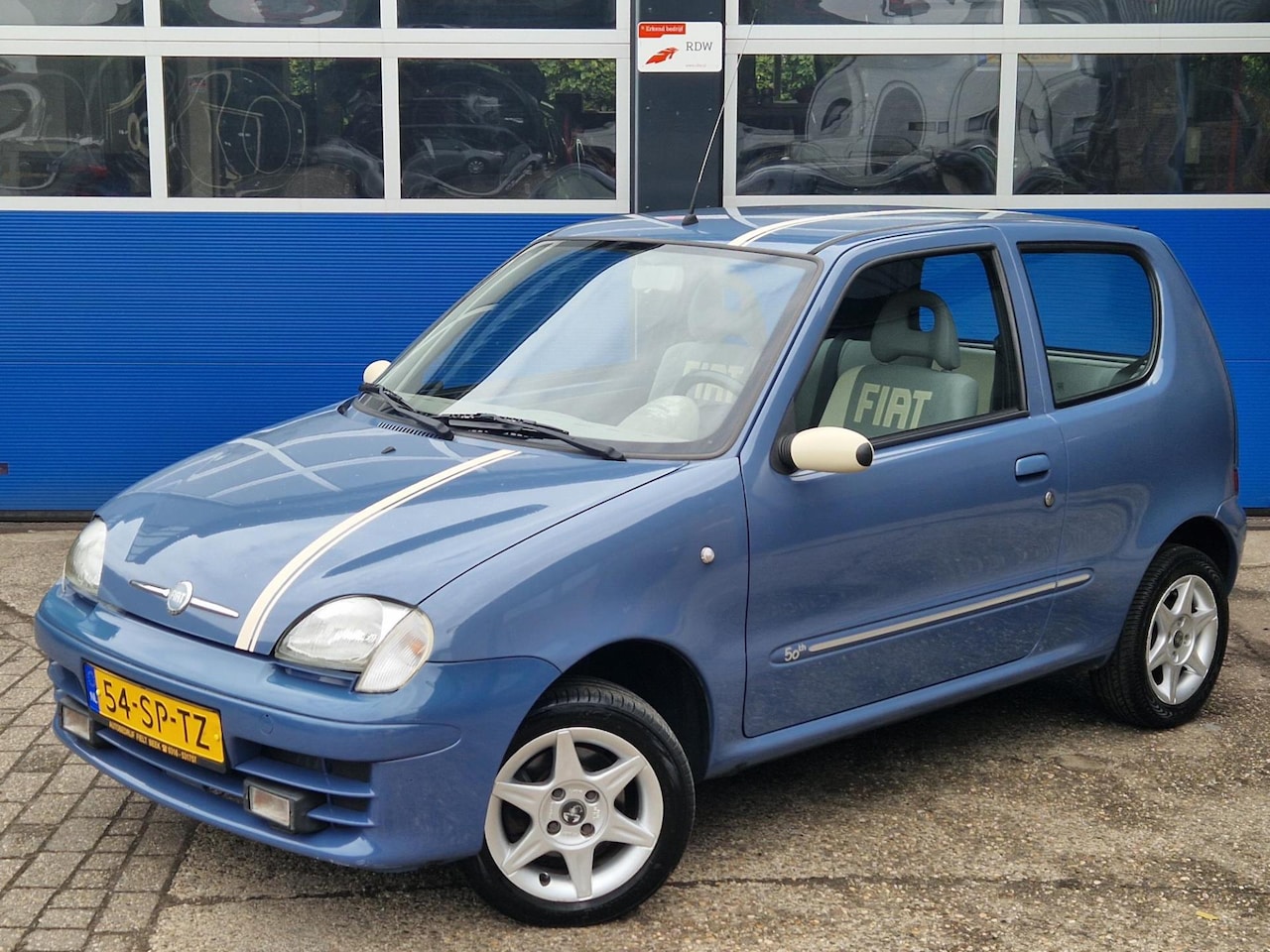 Fiat Seicento - 1.1 Young / Lage km stand / Origineel NL / NAP / Elektrische ramen / Lichtmetalen velgen - AutoWereld.nl