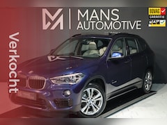 BMW X1 - SDrive18i / LED / NAVI / CRUISE / LEDER / 100% DEALERONDERHOUDEN