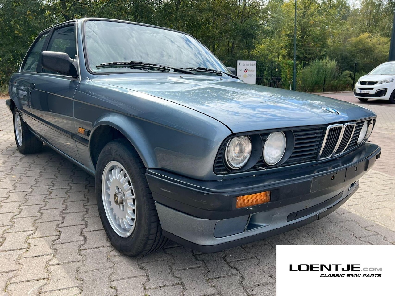 BMW 3-serie - 320 i 320i - AutoWereld.nl