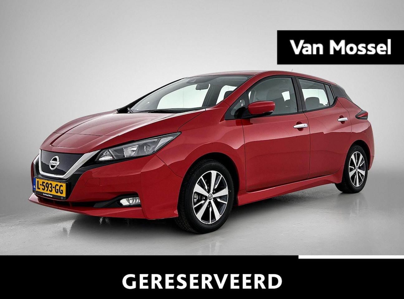 Nissan LEAF - Acenta 40 kWh | Achteruitrijcamera | Navigatie | Climate Control | Warmtepomp | Lichtmetal - AutoWereld.nl