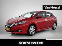 Nissan LEAF - Acenta 40 kWh | Achteruitrijcamera | Navigatie | Climate Control | Warmtepomp | Lichtmetal