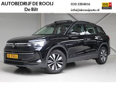 Volkswagen Tiguan - 1.5 eTSI Life Edition DSG Panoramadak | IQ-Light | Navigatie | Trekhaak | Standkachel