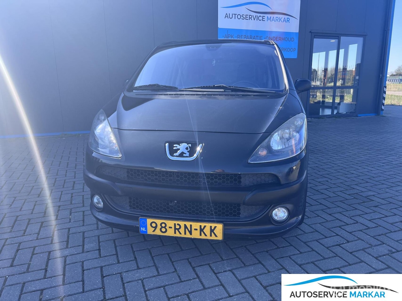 Peugeot 1007 - 1.6-16V Sporty 1.6-16V Sporty - AutoWereld.nl