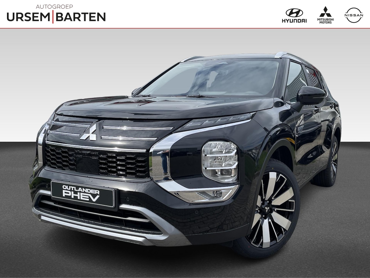 Mitsubishi Outlander - 2.4 PHEV First Edition Van € 58.395,- voor € 54.930,- - AutoWereld.nl